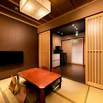 Kanade Kawaramachi-Nijo